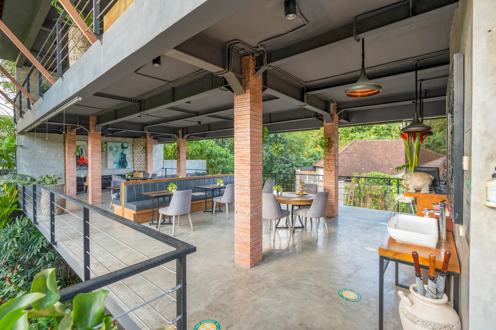 The Maca Sunset Lounge at Maca Villas & Residence Umalas